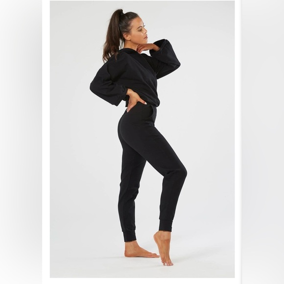 BNWT Namastetics (NAMA) Enlighten Onesie - Picture 2 of 3